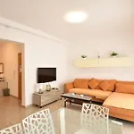 Apartment Seaview Home, By The Sea
