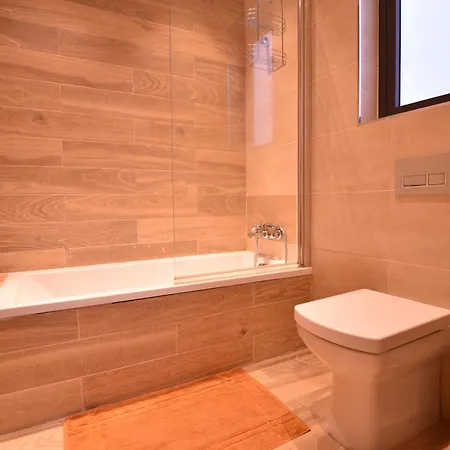 Seaview Home, By The Sea * Sliema