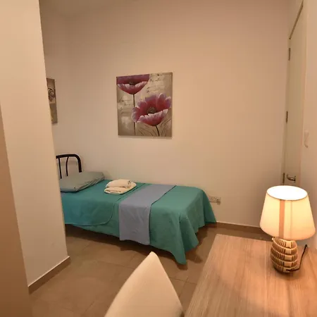 Seaview 3br In Sliema, Sleeps 6