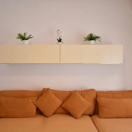 Apartment Seaview Home, By The Sea Sliema